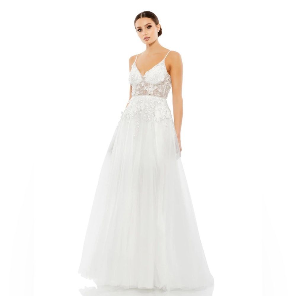 Mac Duggal APPLIQUED V NECK SLEEVELESS OPEN BACK A‎ LINE GOWN embellished dress